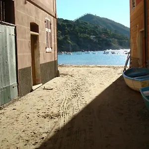 https://la-casa-dei-paggi.hotelitalianriviera.com